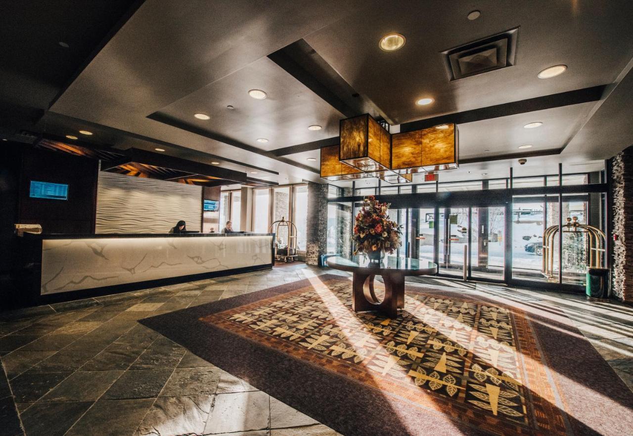 The Explorer Hotel Yellowknife Εξωτερικό φωτογραφία
